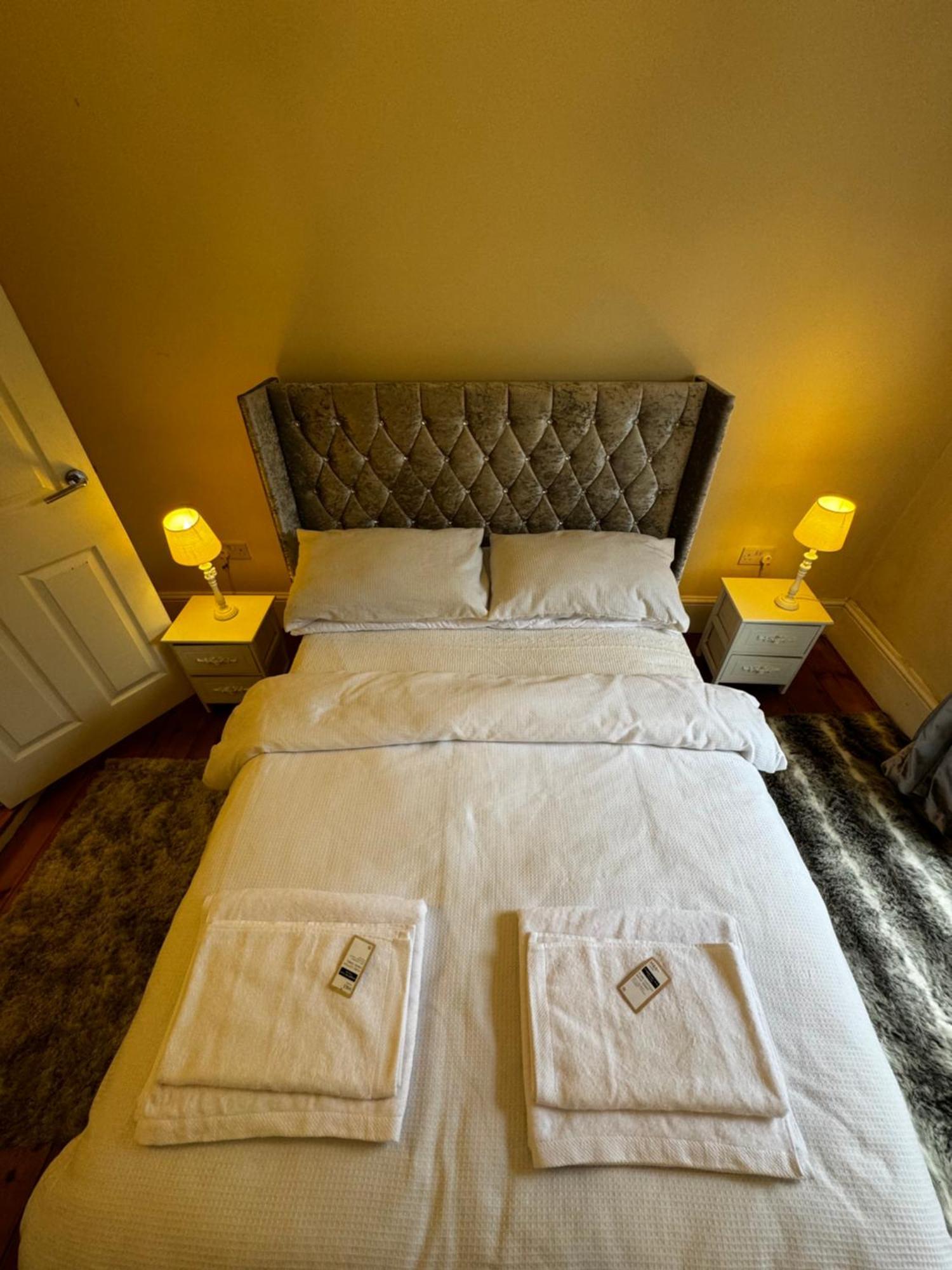 Appartamento Entire 1Bed Stratford Westfield Londra Esterno foto