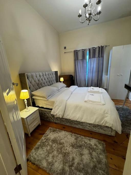 Appartamento Entire 1Bed Stratford Westfield Londra Esterno foto